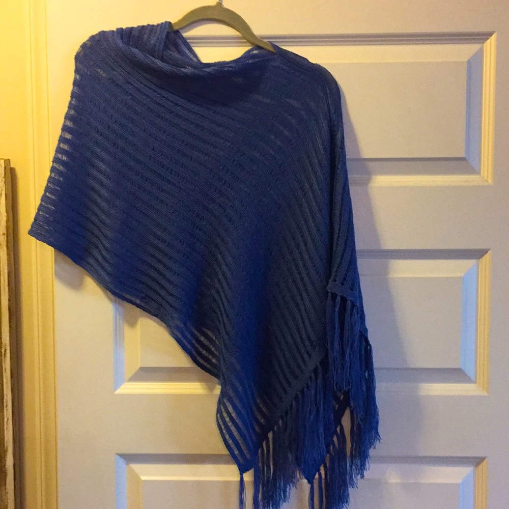 Periwinkle blue light weight shawl